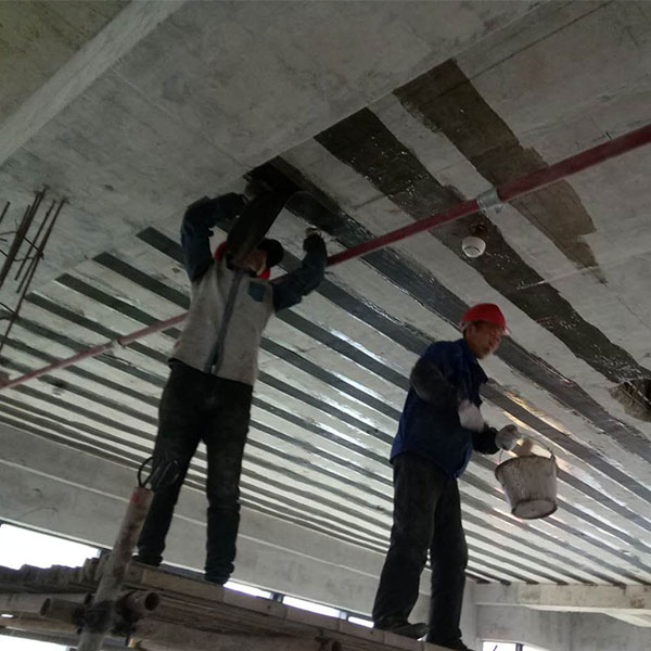 柳州建筑工程进行混凝土加固时需要注意的问题
